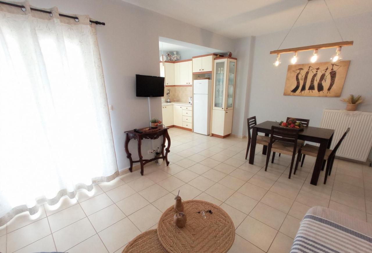 G Apartment In Agia Efimia Esterno foto