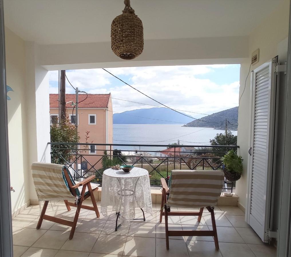 G Apartment In Agia Efimia Esterno foto